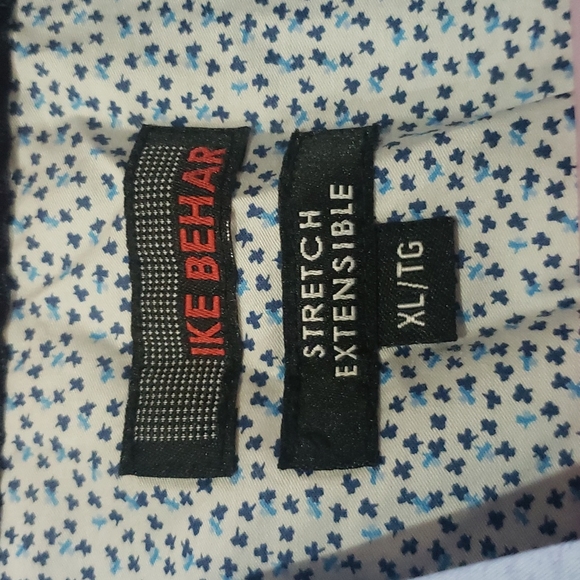 Shirt XL - Picture 4 of 11